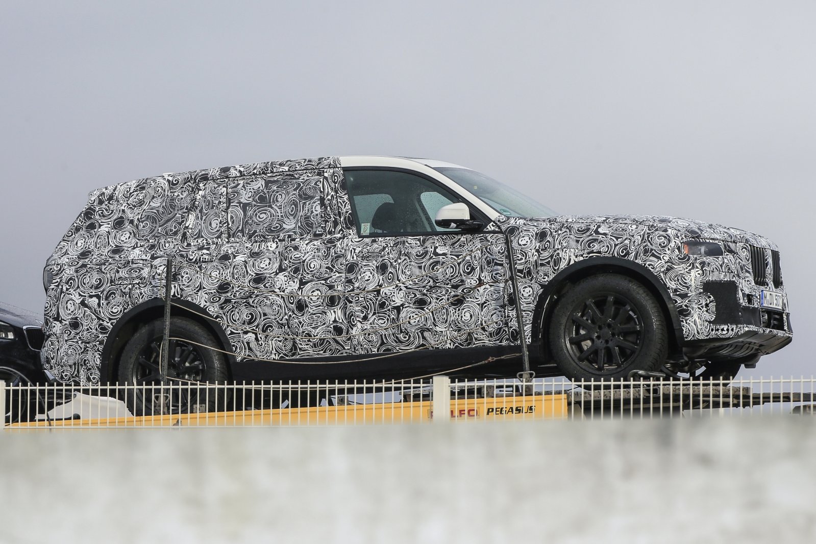 Na de geruchten is het nu definitief: er komt een BMW X5. Dit is wat we al van de auto weten.