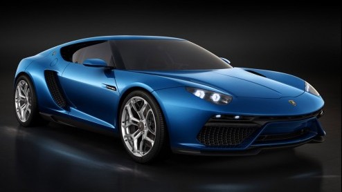 In navolging van Porsche, Ferrari en McLaren komt ook Lamborghini met een plug-in hybride supercar. De Asterion LPI 910-4 is liefst 910 pk sterk. Met dank aan een V10 en liefst drie elektromotoren.