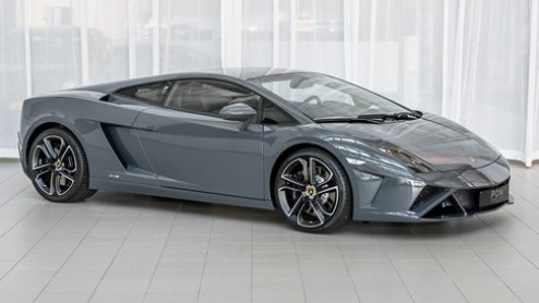 Pre-Owned Days van Pon Luxury Cars met Lamborghini, Bugatti en Bentley in Koopmanshuis Leusden op 19 en 21 apri.