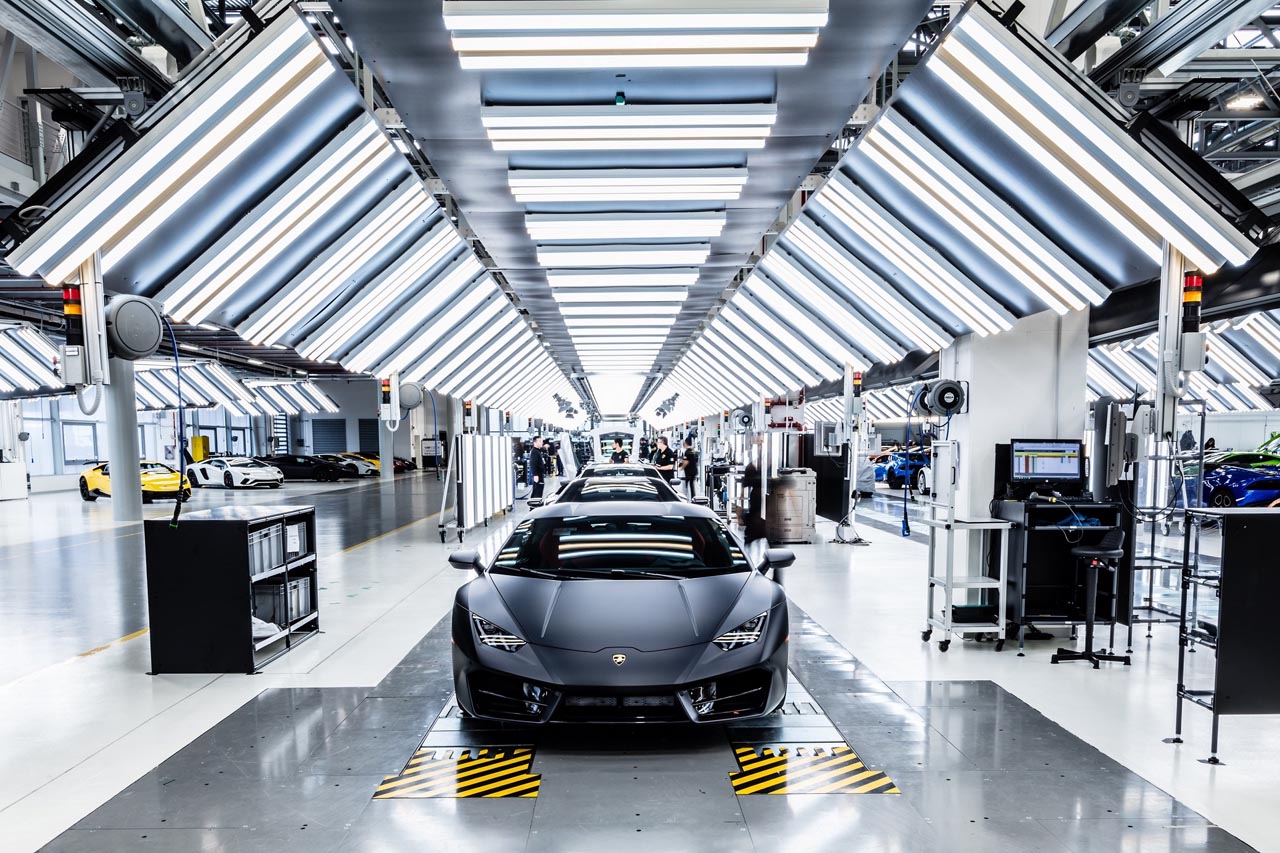 Lamborghini heeft de afgelopen 18 maanden de eigen fabriek in capaciteit en oppervlak verdubbeld voor de komst van de Urus SUV.