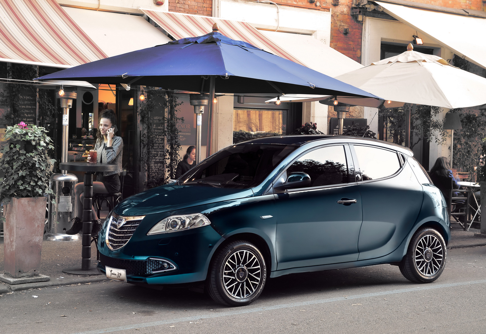 Lancia Ypsilon 30th Anniversary eert dertig jaar Ypsilon met jubileummodel.