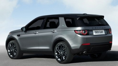 Land Rover heeft de vanafprijs bekend gemaakt van de Discovery Sport, die in januari bij de dealer staat. De opvolger van de Freelander verlaat de showroom voor een bedrag van minimaal 40.700 euro.
