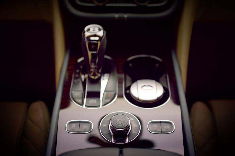 Bentley Bentayga SUV komt in 2016 op de markt en verschijnt in 2017 als plug-in hybride.