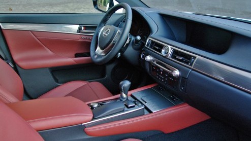 Test Lexus GS 300h, op en top een zakenauto, want zeer luxueus en toch maar 20% bijtelling