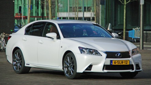 Test Lexus GS 300h, op en top een zakenauto, want zeer luxueus en toch maar 20% bijtelling
