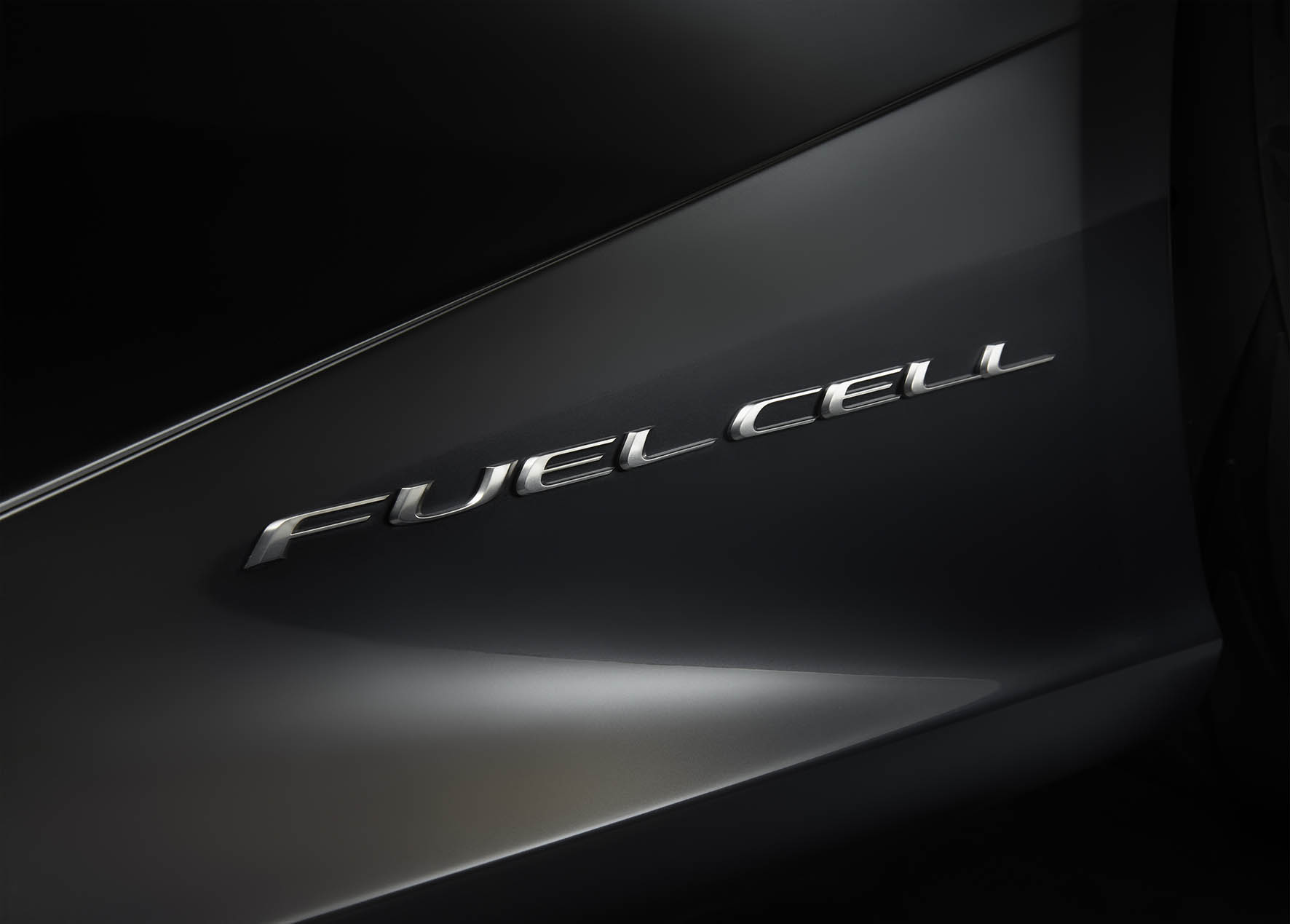 De Lexus LF-FC concept car is de LS-limousine van de toekomst, met het design van een Gran Turismo en vooruitstrevende techniek zoals waterstof, de brandstofcel, CFRP en bediening met handgebaren.
