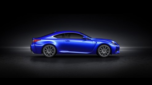 Lexus RC F 5.0 V8 alvast losgeslagen voor Detroit Auto Show 2014.