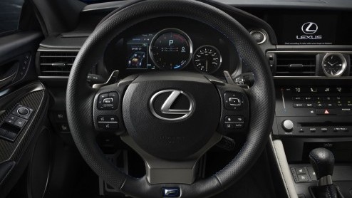 Lexus RC F 5.0 V8 alvast losgeslagen voor Detroit Auto Show 2014.