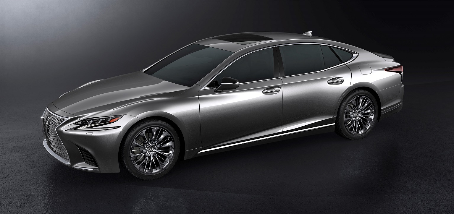 Lexus heeft op de North American International Auto Show het nieuwe vlaggenschip gepresenteerd: de nieuwe generatie LS. De auto slaat een dynamischere weg in, maar comfort blijft belangrijk.