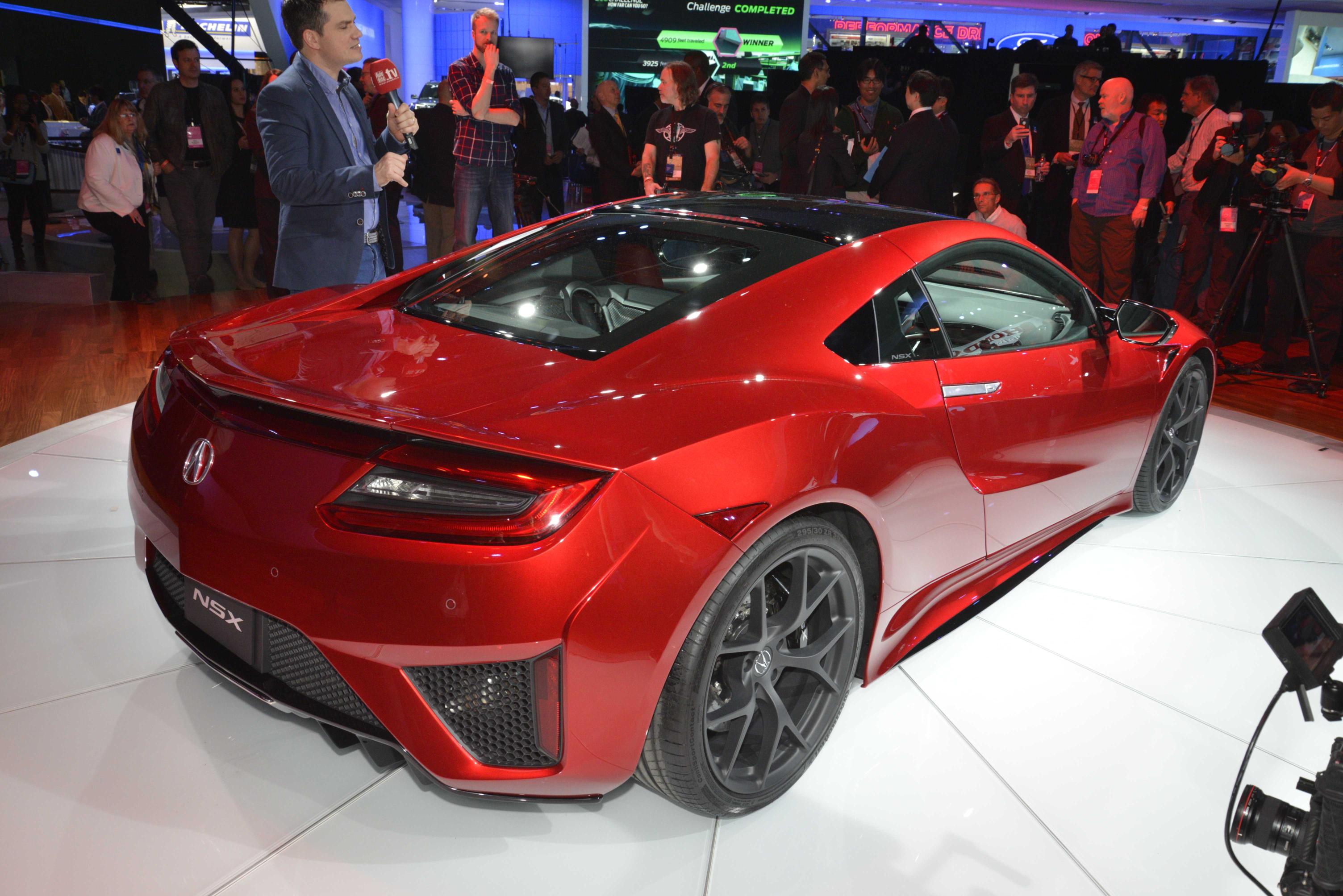 Onthulling Honda NSX als Acura NSX in Detroit tijdens NAIAS 2015.