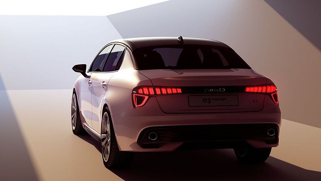 Het jonge Chinese automerk Lynk & Co presenteert haar tweede model: de 03. Naast de eerder onthulde compacte SUV bestaat het modellengamma nu ook uit een coup-achtige sedan.