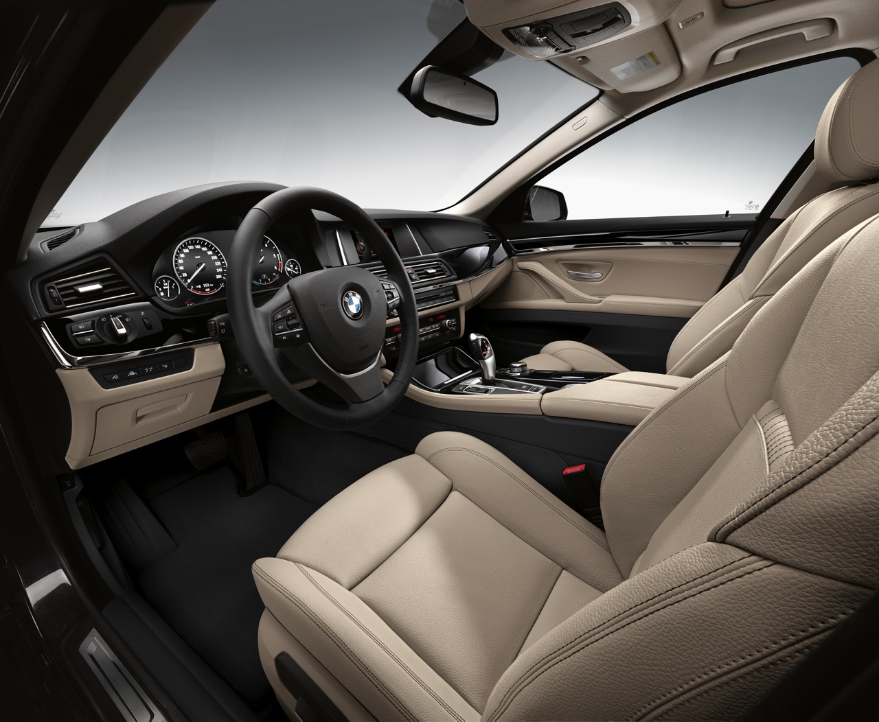 BMW 5 Serie M Sport uitvoering is tijdelijk beschikbaar in combinatie met verschillende motorvarianten.