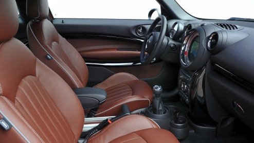 Autotest MINI Paceman Cooper S met ALL4 vierwielaandrijving.