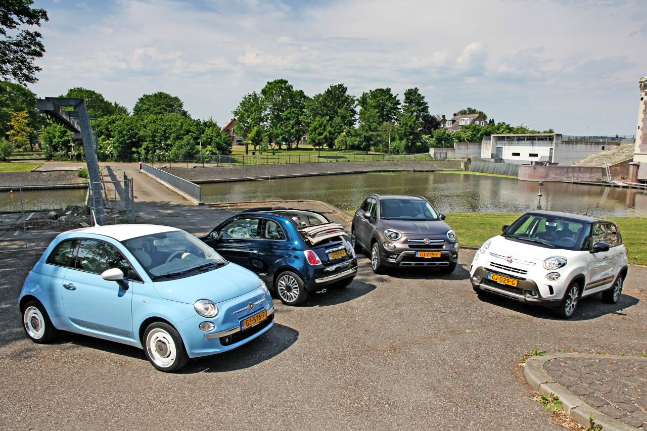 Uit cijfers van BOVAG-RAI vereniging blijkt de SUV echt door te breken. Inmiddels worden er meer SUV's dan MPV's verkocht. De hatchback blijkt bij autokopers het populairst, gevolgd door de station.