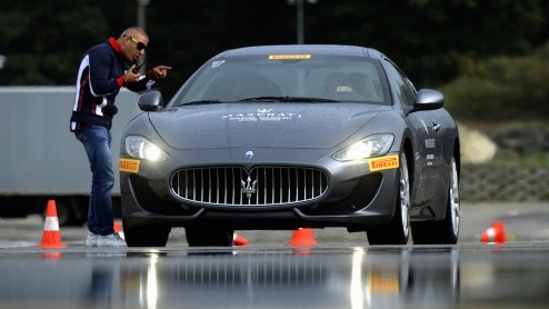 Ook in 2014 gaat Maserati weer rijcursussen organiseren. Zowel Maserati-eigenaren als niet-Maserati-rijders kunnen deelnemen aan Master Maserati, een n- of meerdaagse rijtraining.