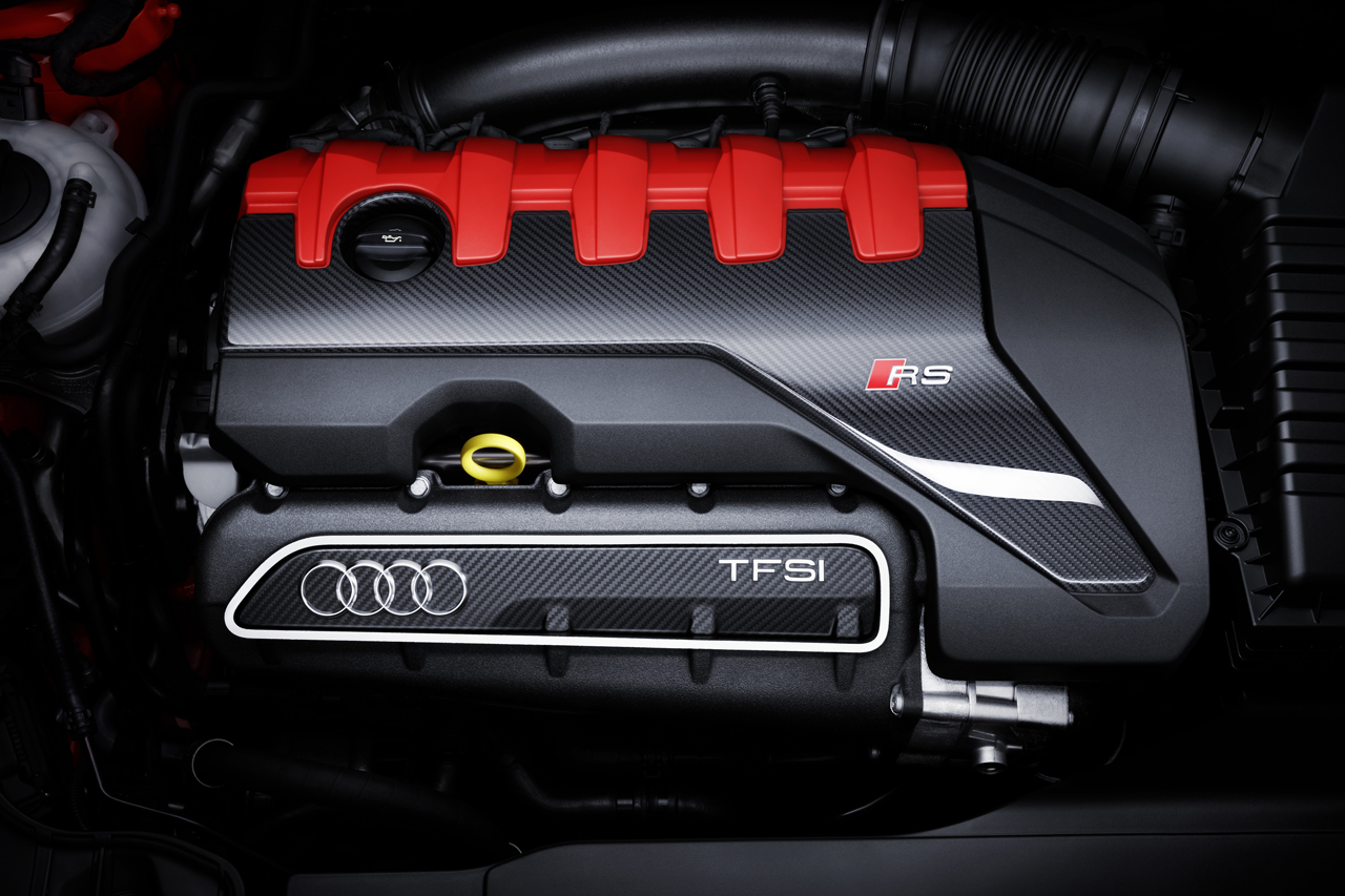 Audi breidt het leveringsprogramma van de snelle RS3 uit met de Sportback en Limousine.