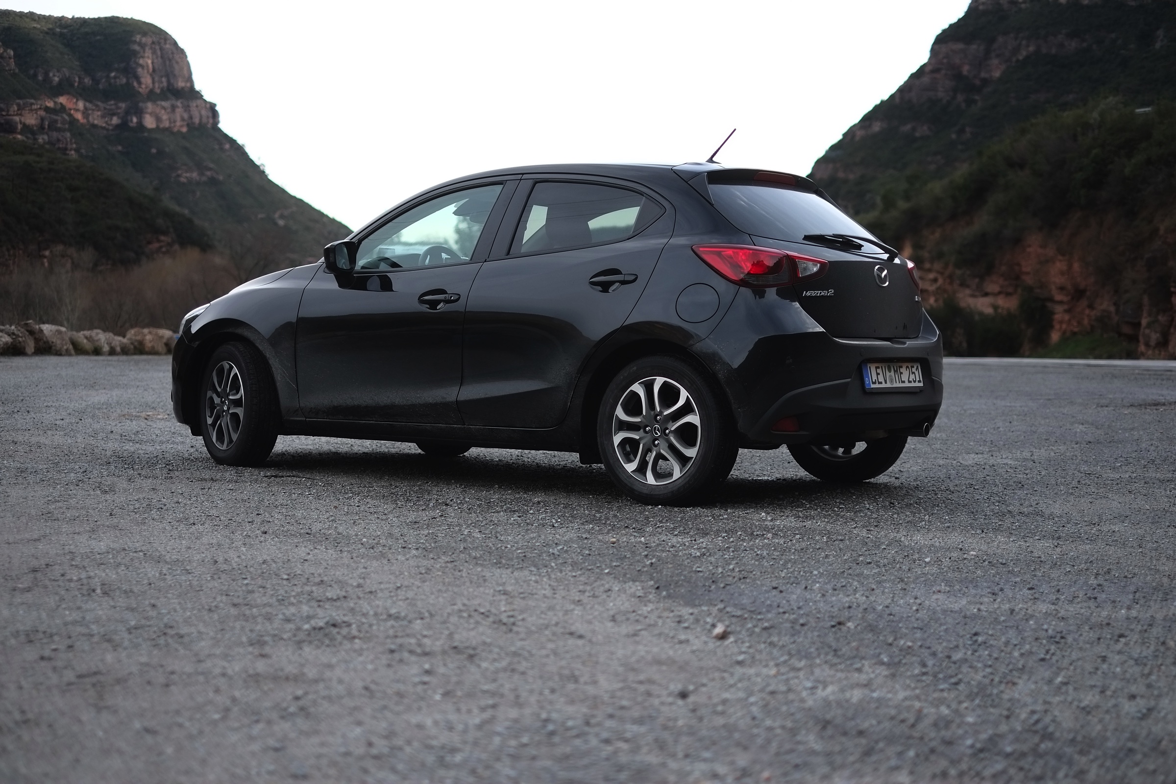 De nieuwe Mazda2 stuurt nog leuker dan zijn voorganger, maar is ook een stuk serieuzer geworden. Een rijtest.