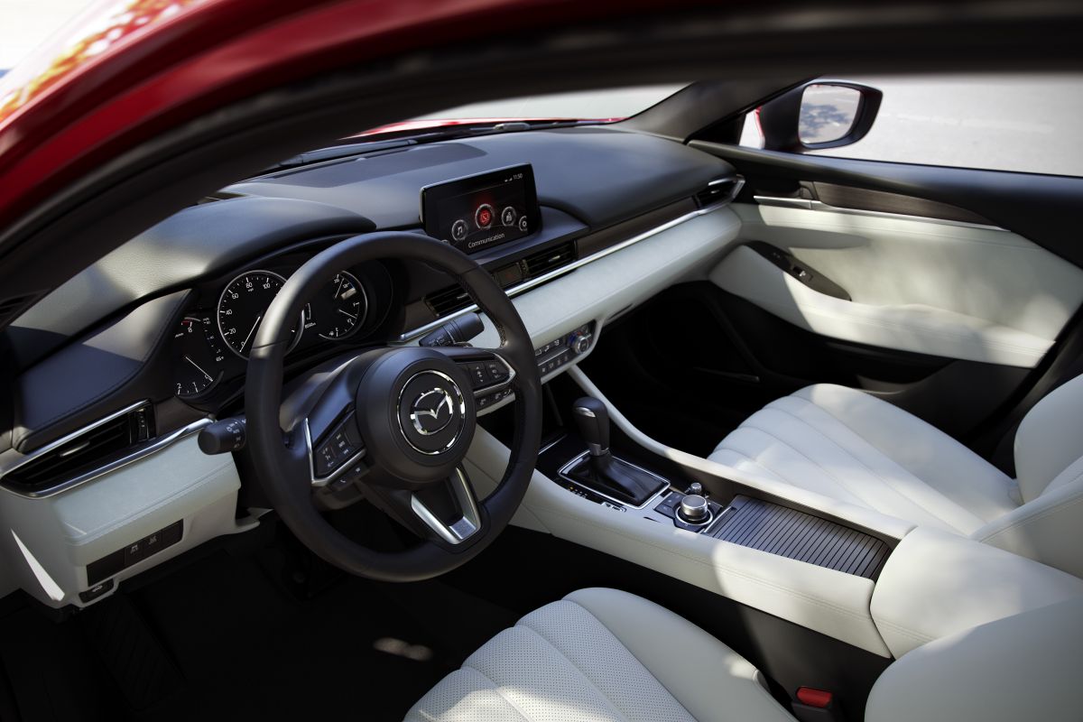 Mazda6 in het nieuw