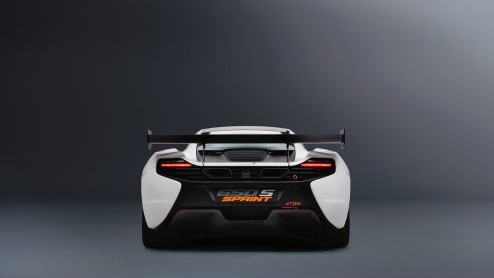 McLaren 650S Sprint is ontwikkeld op basis van de 650S voor het snelle asfalt