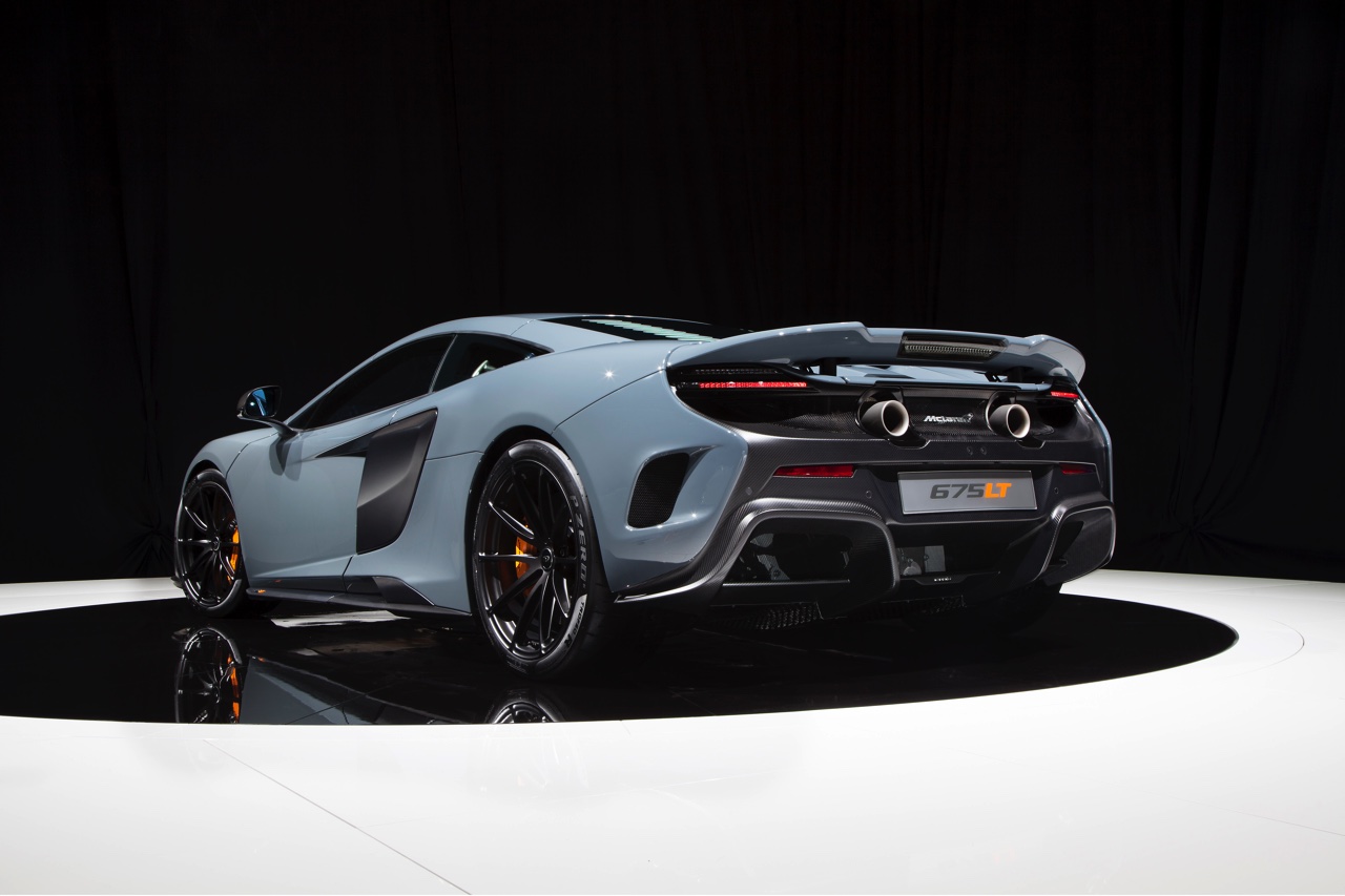Prijzen McLaren 675LT bij Louwman Exclusive.