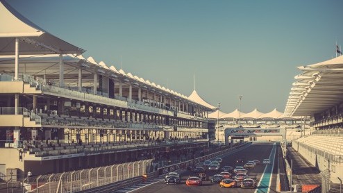McLaren GT is klaar met de ontwikkeling van de 650S GT3, de raceversie van de McLaren 650S. Tijdens de Gulf 12 Hour, een endurancerace op het Yas Marina circuit in Abu Dhabi werden de laatste puntjes