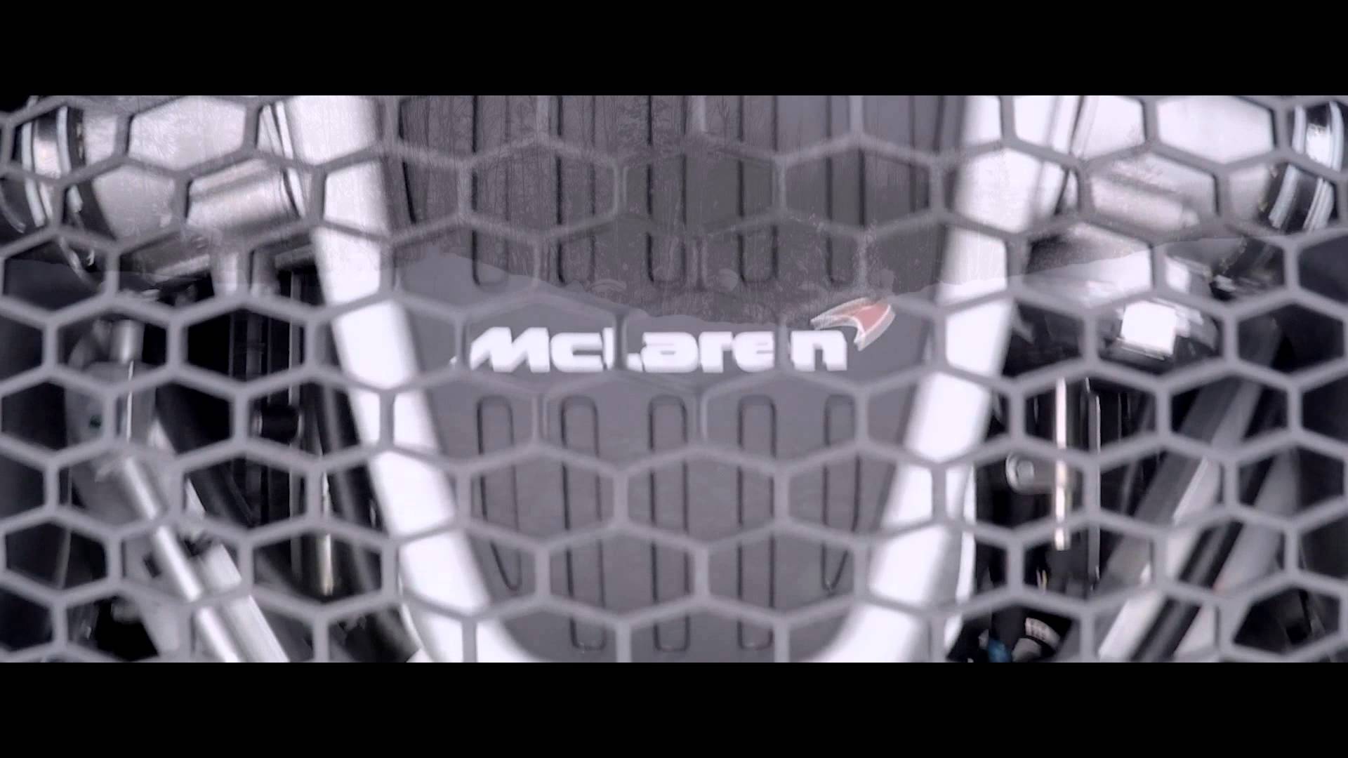 McLaren Sport Series introductie op de New York Auto Show 2015. Een teaservideo om alvast in de stemming te komen is vrijgegeven.