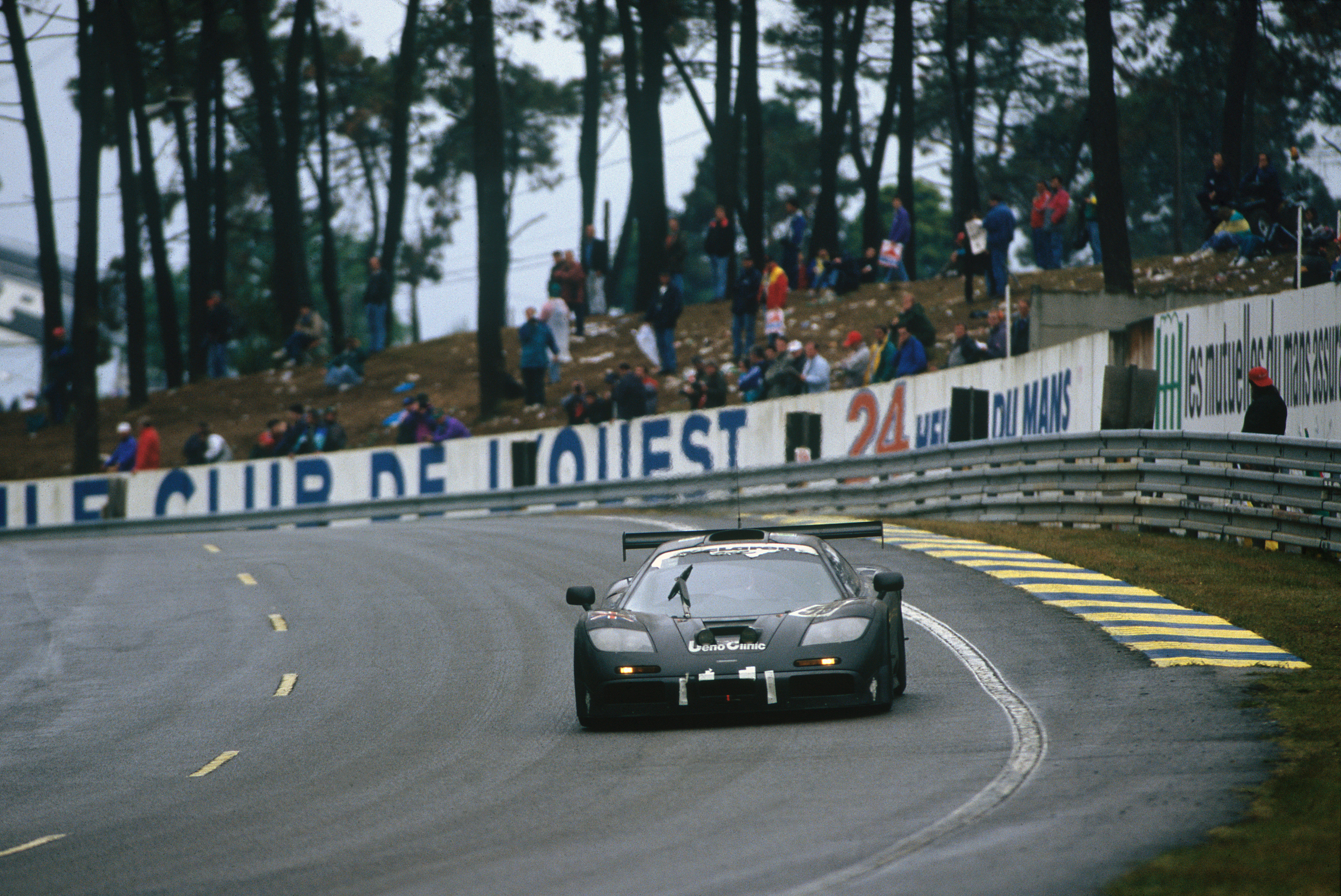Nog een kleine maand en dan vindt de grootste race van het jaar weer plaats. McLaren is ook aanwezig met vijf heel bijzondere McLaren F1's.