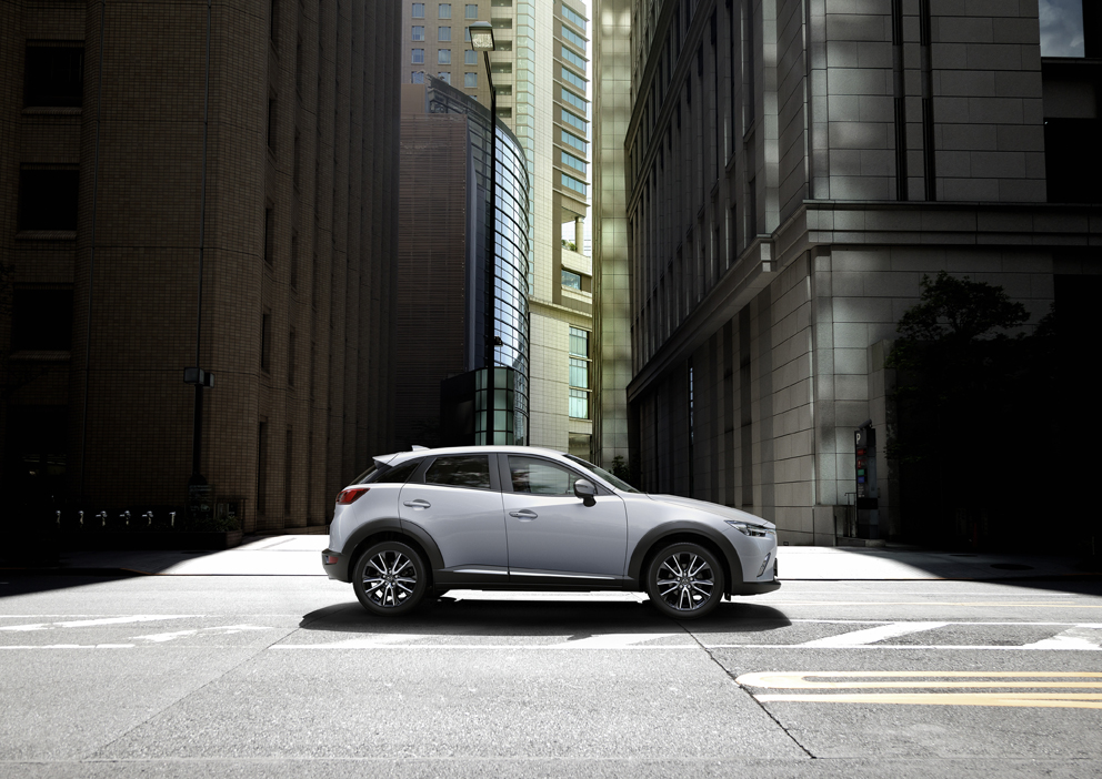 Mazda gaat de nieuwe CX-3 leveren met meerdere 1.5 liter SkyActiv-motoren, maar ook met een 2.0 liter variant.