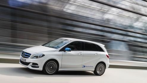 Autotest Mercedes-Benz B-Klasse facelift en B-Klasse Electric Drive.