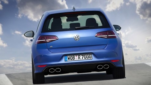 Nieuwe Volkswagen Golf R met 2.0 TSI 300 pk leverbaar vanaf 46.990 euro. Eind dit jaar bij de dealer!