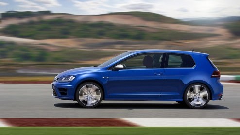 Nieuwe Volkswagen Golf R met 2.0 TSI 300 pk leverbaar vanaf 46.990 euro. Eind dit jaar bij de dealer!