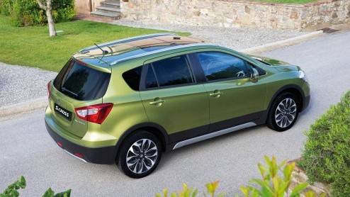 Gratis panoramadak en navigatie op Suzuki S-Cross.