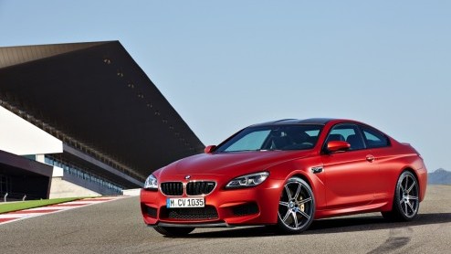 Facelift BMW 6 Serie 2015 en M6 Coup, Gran Coup en Cabriolet zorgt voor meer rijplezier met standaard sportuitlaat, shift lights en BMW M Laptimer.