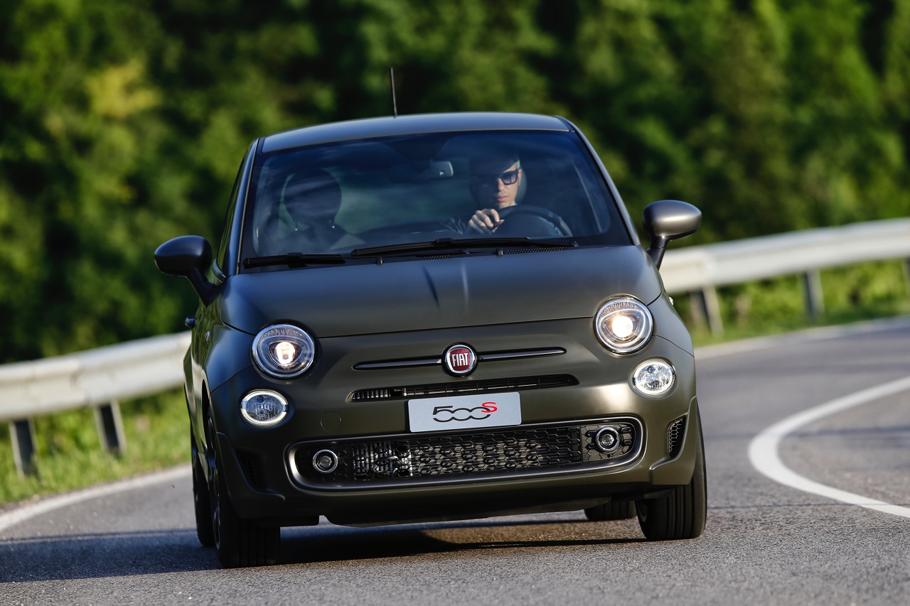 Nieuwe Fiat 500S nu leverbaar met keuze uit drie motoren, 1.2 69 pk, TwinAir 80 en TwinAir 105 pk.