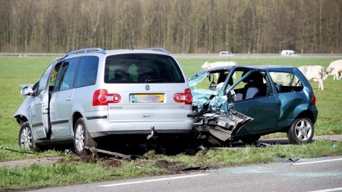 De meeste auto-ongelukken vinden plaats op Brabantse of Limburgse wegen. Dat meldt CED, het bedrijf dat namens verzekeringsmaatschappijen schades behandelt.
