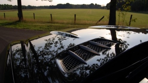 De Mercedes-Benz SL prijkt al tientallen jaren in het modelgamma. De geschiedenis van deze roadster reikt terug tot begin jaren vijftig en wordt geprezen om zijn fraaie verschijning en sportieve aspir