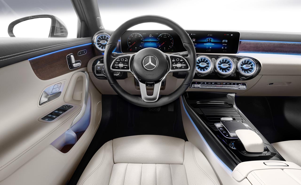 Mercedes laat nu de beelden en informatie los over de A-klasse Limousine