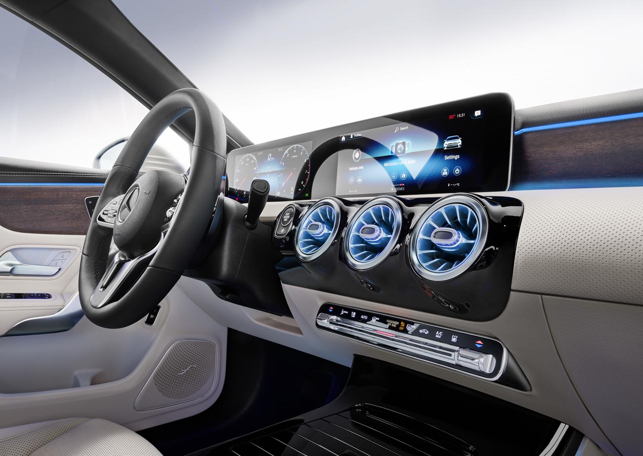 Mercedes laat nu de beelden en informatie los over de A-klasse Limousine