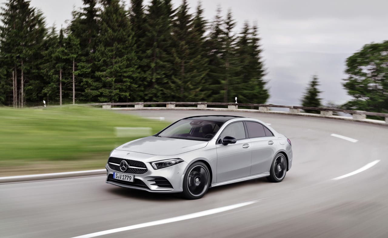 Mercedes laat nu de beelden en informatie los over de A-klasse Limousine