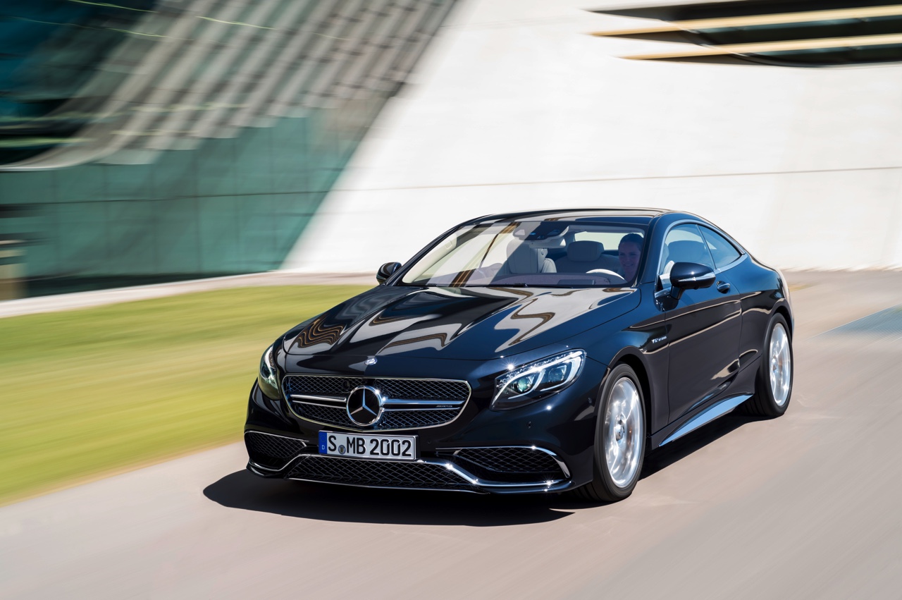 Mercedes S-Klasse Coup? ook verkrijgbaar in S 400 4Matic uitvoering met 367 pk sterke 3.0 liter V6.