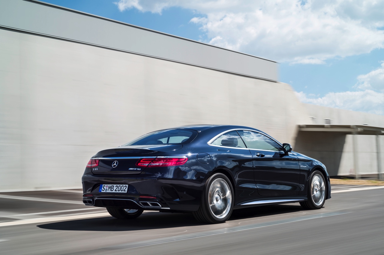Mercedes S-Klasse Coup? ook verkrijgbaar in S 400 4Matic uitvoering met 367 pk sterke 3.0 liter V6.