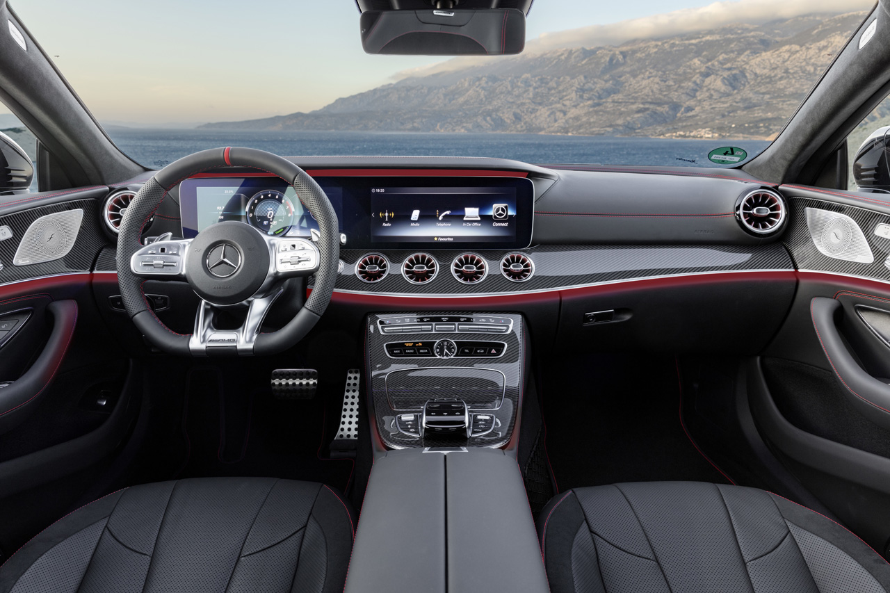 Mercedes lanceert een nieuwe 3 liter gelektrificeerde benzinemotor in de CLS en de coup en cabrio van de E-klasse.