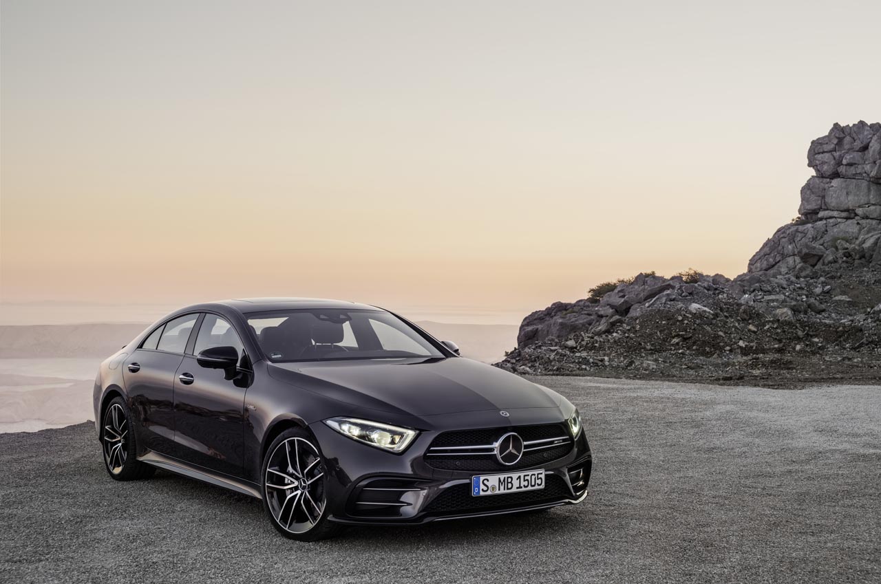Mercedes lanceert een nieuwe 3 liter gelektrificeerde benzinemotor in de CLS en de coup en cabrio van de E-klasse.