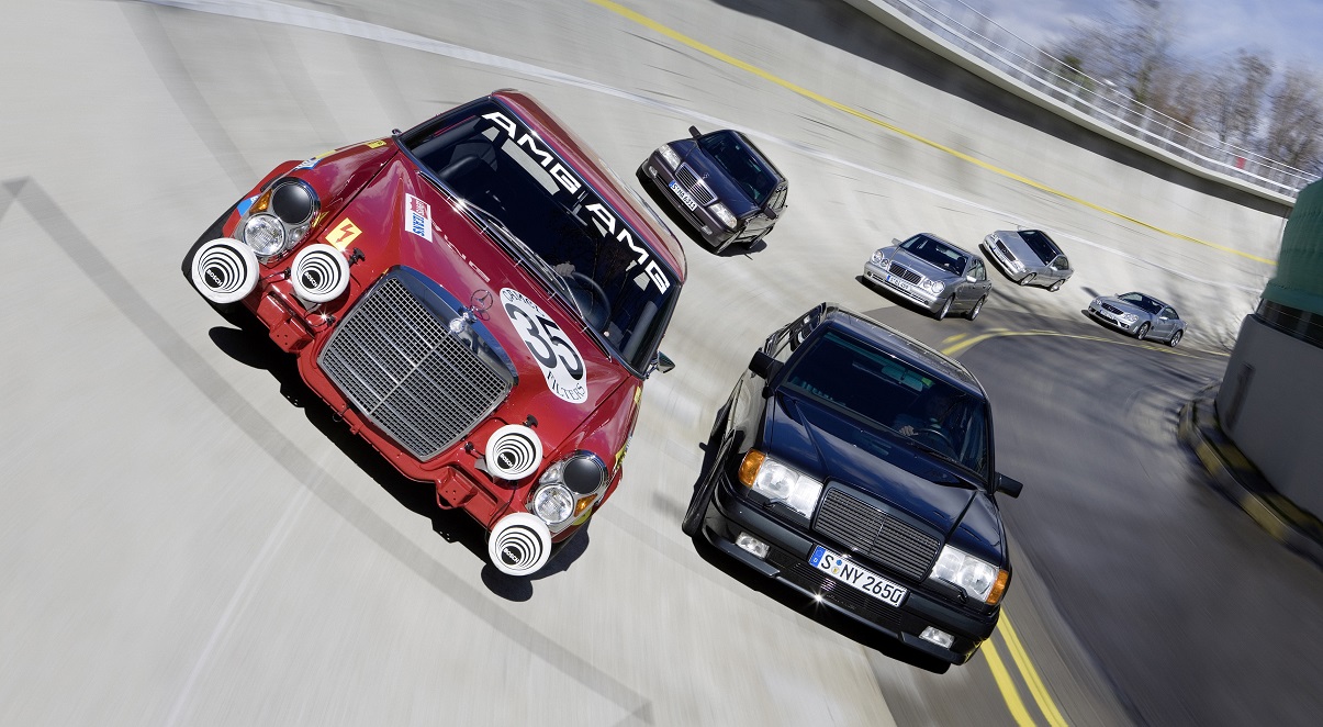 AMG, de huistuner van Mercedes-Benz en vrij recent samengevoegd als Mercedes-AMG, bestaat dit jaar 50 jaar. Begonnen in een werkplaats in een molen, is het nu groter dan ooit.