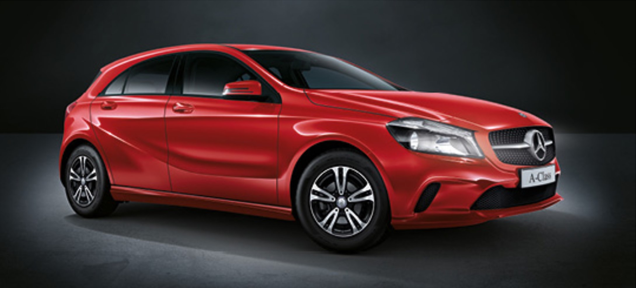Mercedes-Benz biedt de A-Klasse nu ook aan als My First Star. Zoals de naam al doet vermoeden, vormt de speciale uitvoering het nieuwe instapmodel.
