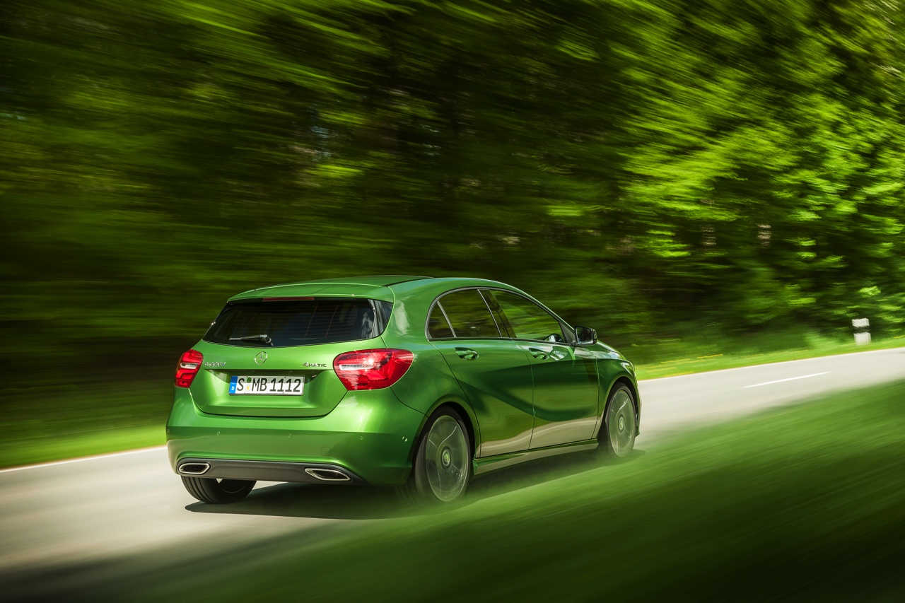 Mercedes-Benz A-Klasse facelift pakt voordelig en luxe uit, met dank aan nieuwe instapper A 160.