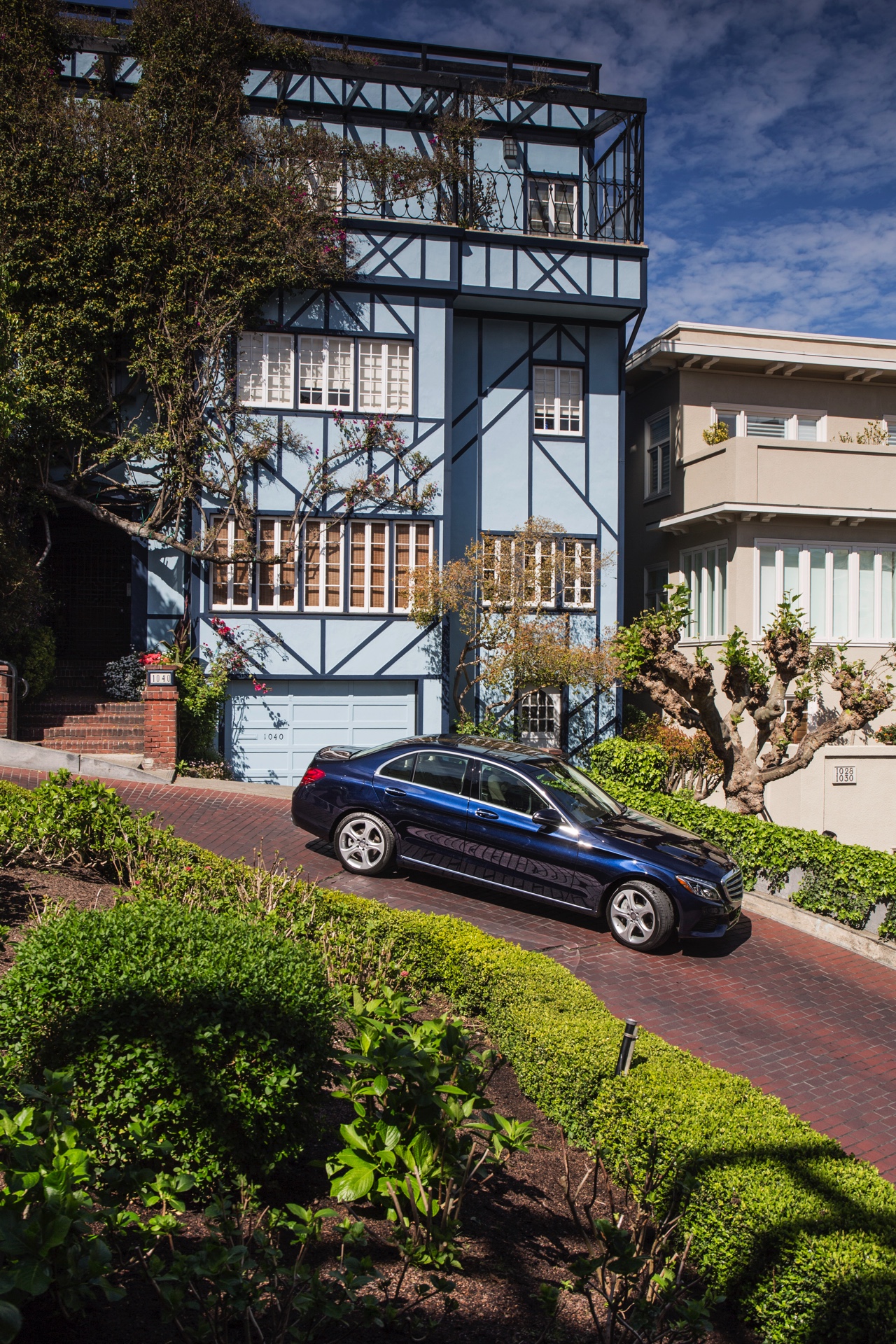 Autotest Mercedes-Benz C350e, de nieuwe plug-in hybride C-Klasse met 7% bijtelling. Een eerste indruk vanuit San Francisco.