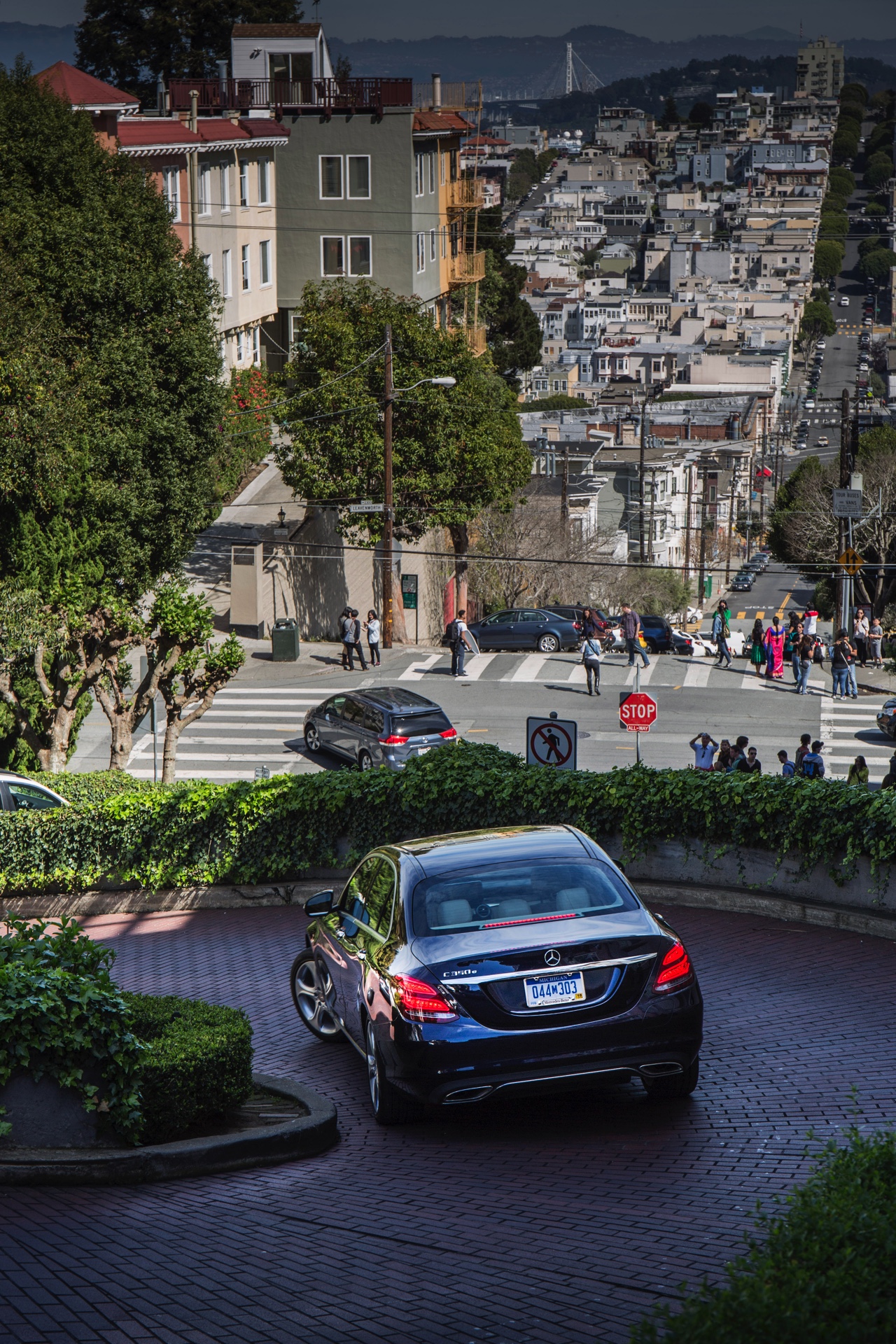 Autotest Mercedes-Benz C350e, de nieuwe plug-in hybride C-Klasse met 7% bijtelling. Een eerste indruk vanuit San Francisco.