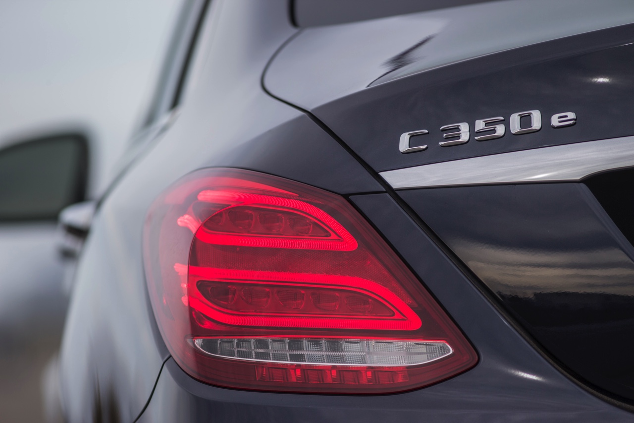 Autotest Mercedes-Benz C350e, de nieuwe plug-in hybride C-Klasse met 7% bijtelling. Een eerste indruk vanuit San Francisco.