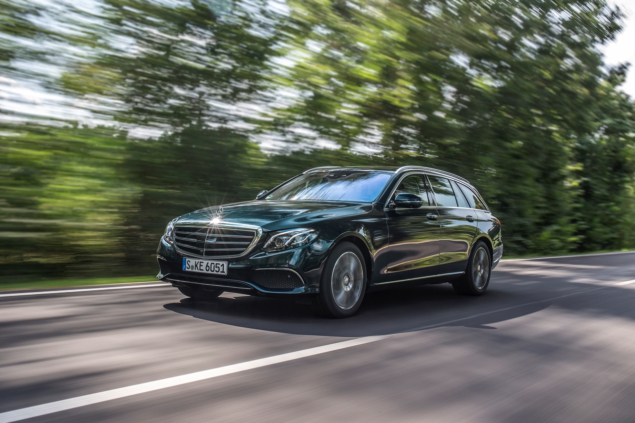 AutoVandaag deed een rijtest met de nieuwe Mercedes-Benz E-Klasse Estate in de uitvoering E220d.